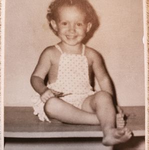 Meet your Posher, Joni